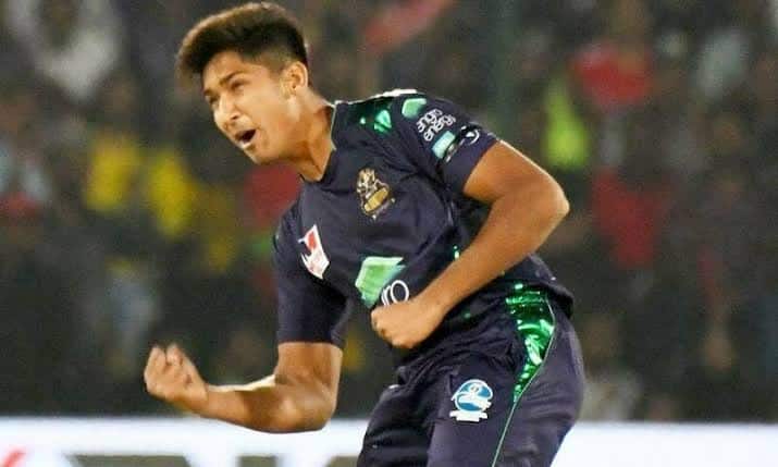 [Watch] Speedster Mohammad Hasnain Sends Back Shadab Khan Back To The Hut Cheaply